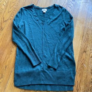 Old Navy sweater
